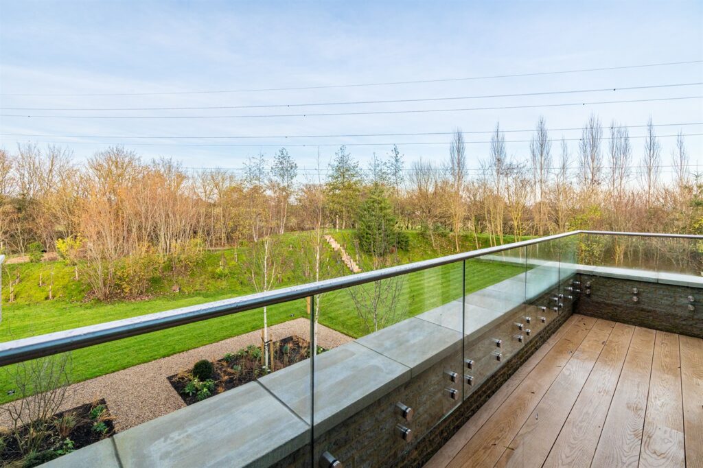 twineham-grange-balcony-view