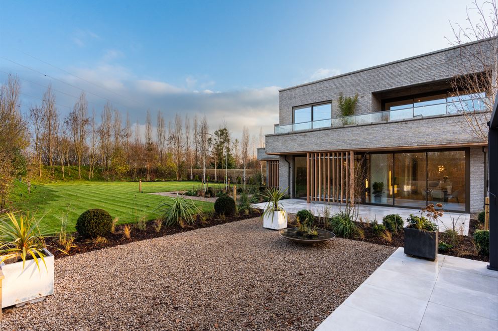 exterior-garden-twineham-grange-farm